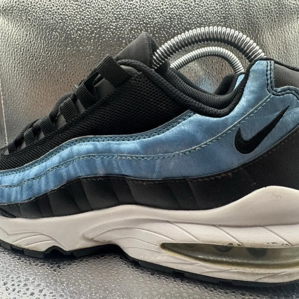 RARE 🚀 Size 6Y - Nike Air Max 95‎ GS Black Light Current Blue Women’s Sneakers